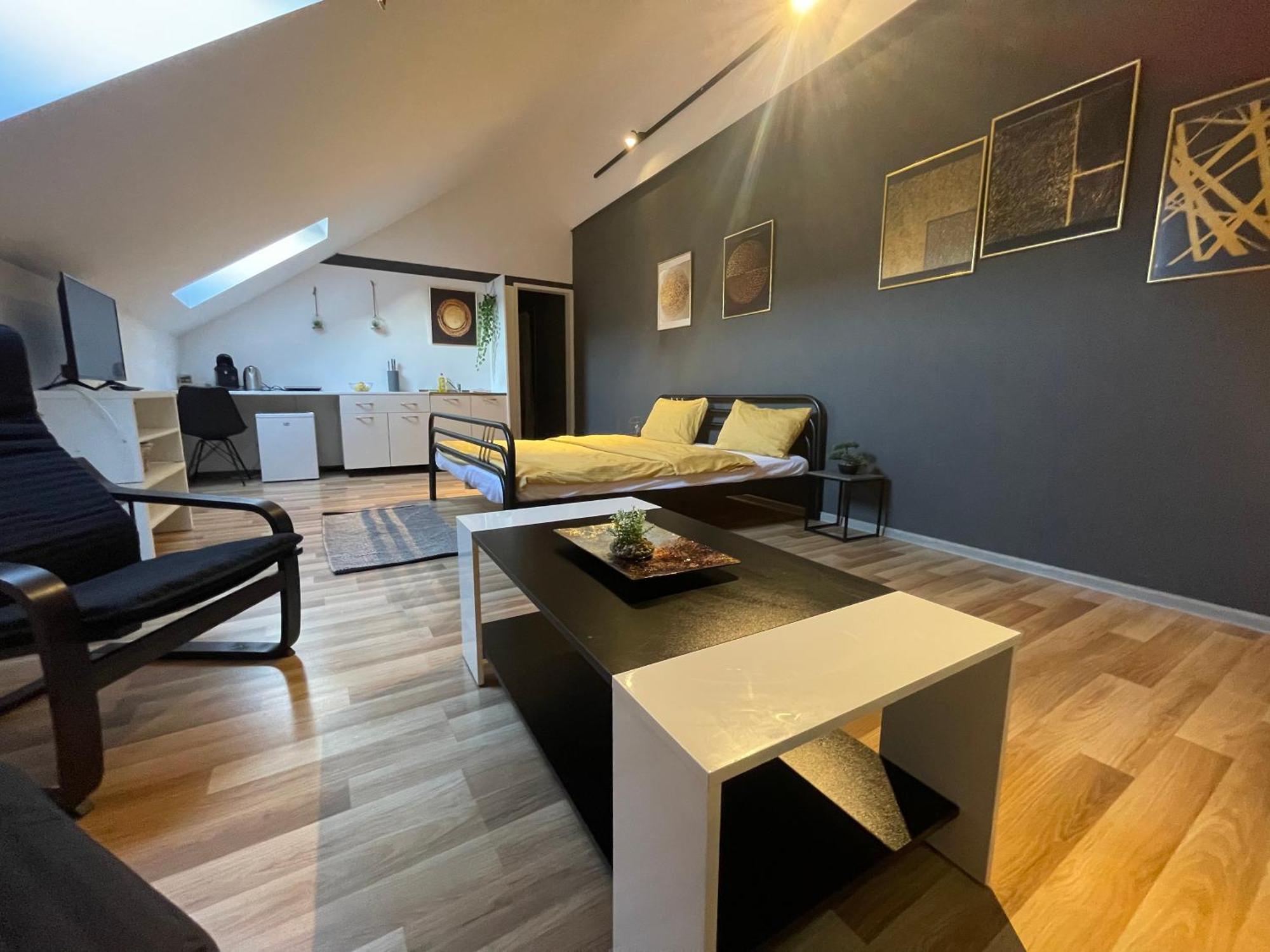 Apartment Savoya Nr3 Old Center Self Check-in *
